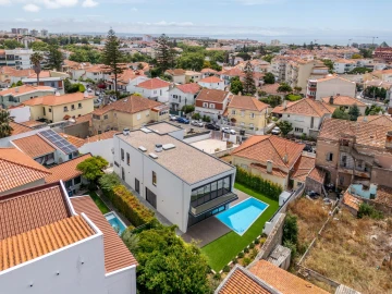 Moradia T4 para Venda em Carcavelos e Parede