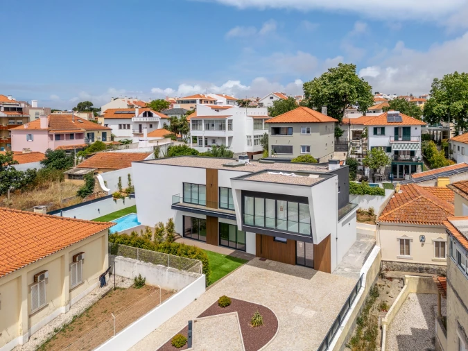 Moradia T4 para Venda em Carcavelos e Parede Planta 1