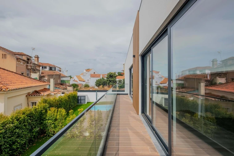Moradia T4 para Venda em Carcavelos e Parede Foto 49