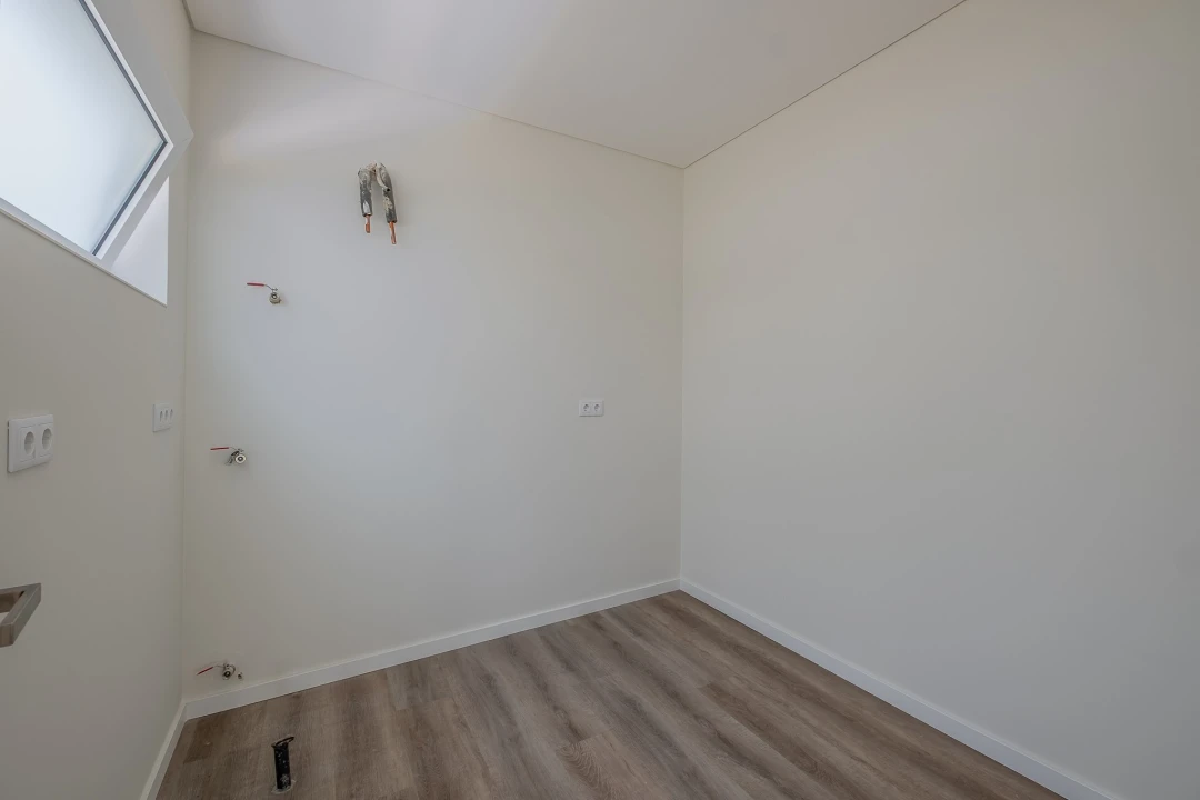 Moradia T4 para Venda em Carcavelos e Parede Foto 58