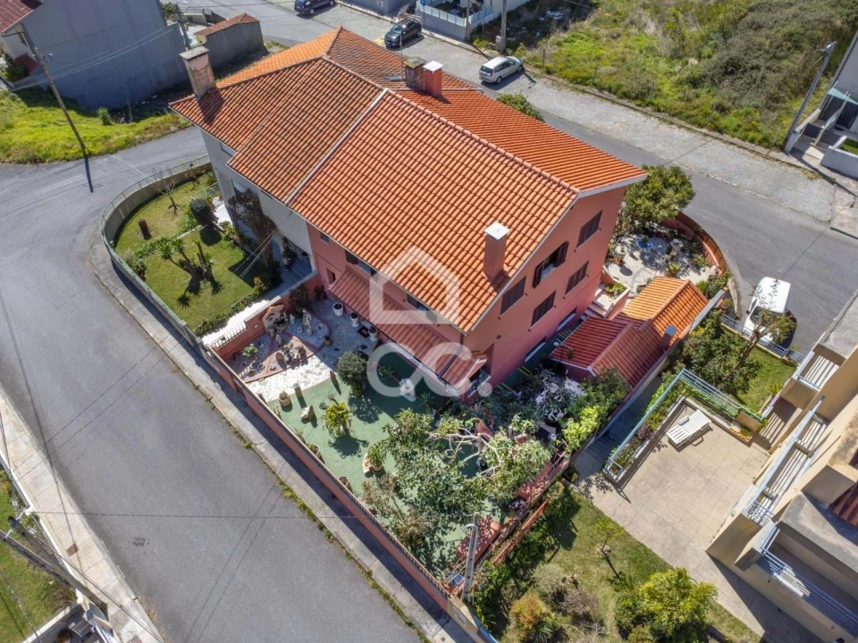 Moradia T3 para Venda em Santa Maria Maior e Monserrate e Meadela Foto 11
