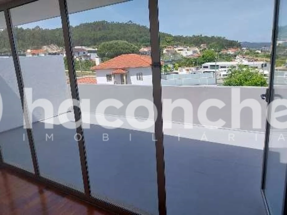 Moradia T4 para Venda em Tamel (Santa Leocádia) e Vilar do Monte Foto 30