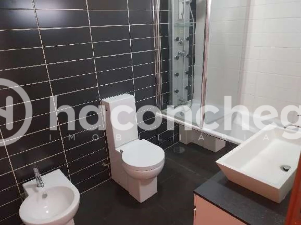 Moradia T4 para Venda em Tamel (Santa Leocádia) e Vilar do Monte Foto 23