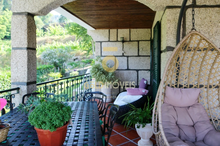 Moradia T3 para Venda em Mancelos Foto 29