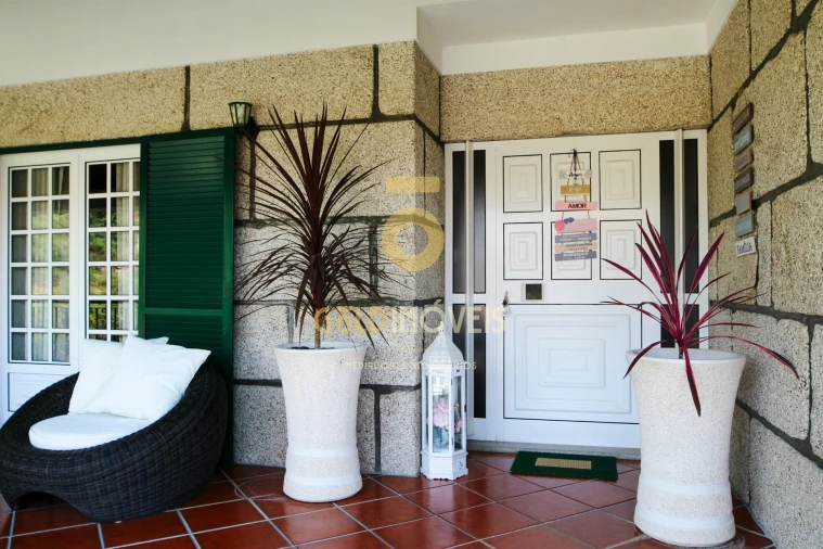 Moradia T3 para Venda em Mancelos Foto 26