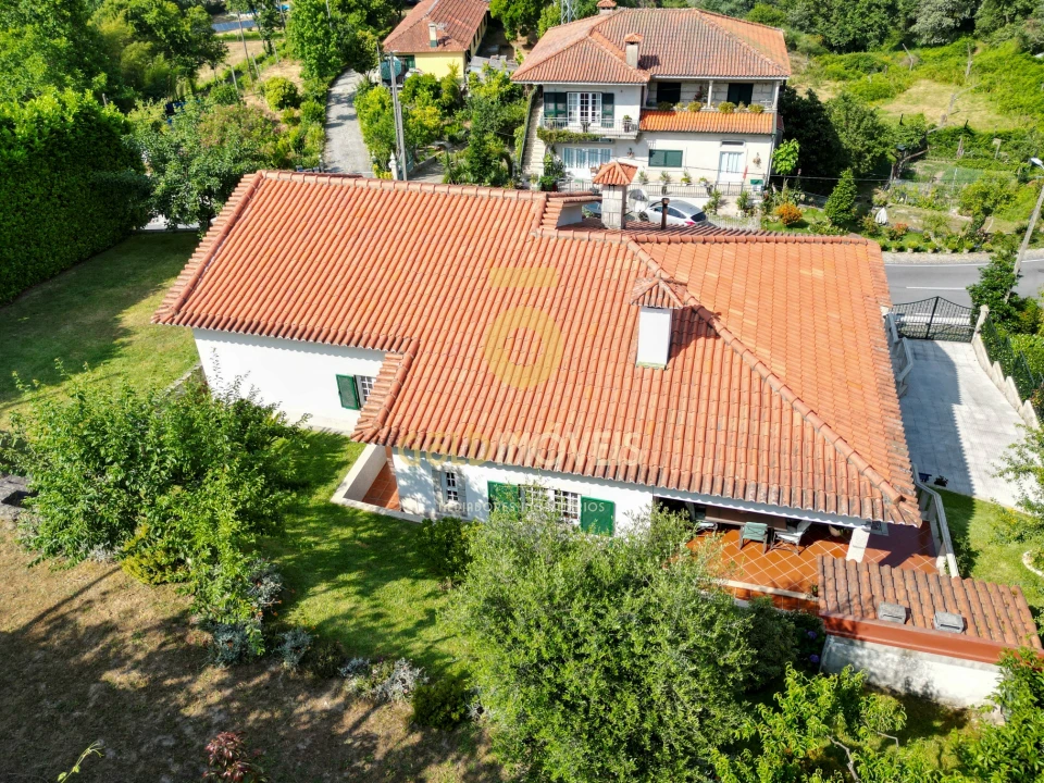 Moradia T3 para Venda em Mancelos Foto 42