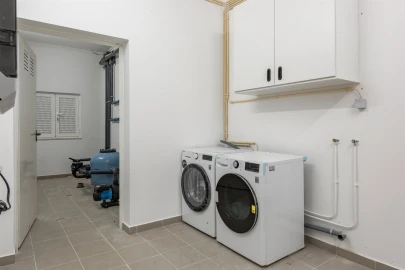 Moradia T5 para Venda em São Brás de Alportel