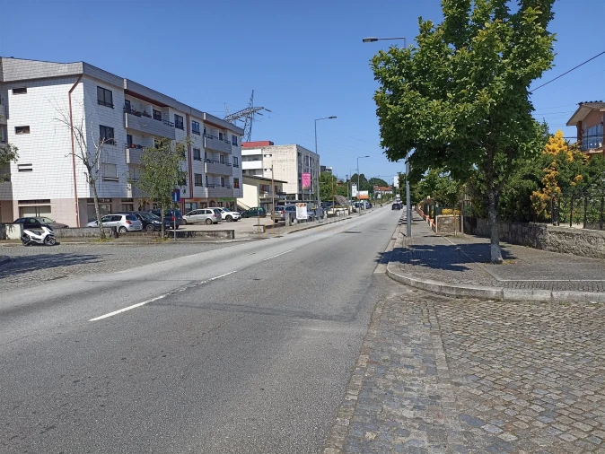 Loja para Arrendamento em Nogueira e Silva Escura Foto 9