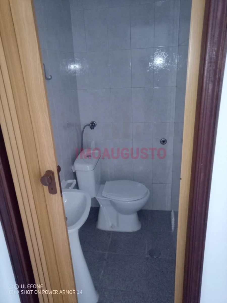 Prédio para Venda em Gouveia (São Pedro e São Julião) Foto 30