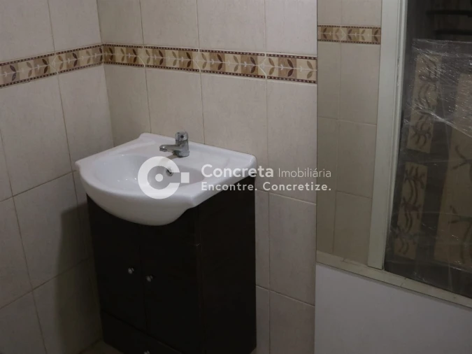 Moradia T2 para Venda em Parada e Sendim da Ribeira Foto 10