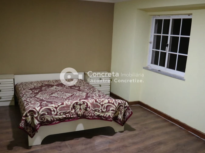 Moradia T2 para Venda em Parada e Sendim da Ribeira Foto 8