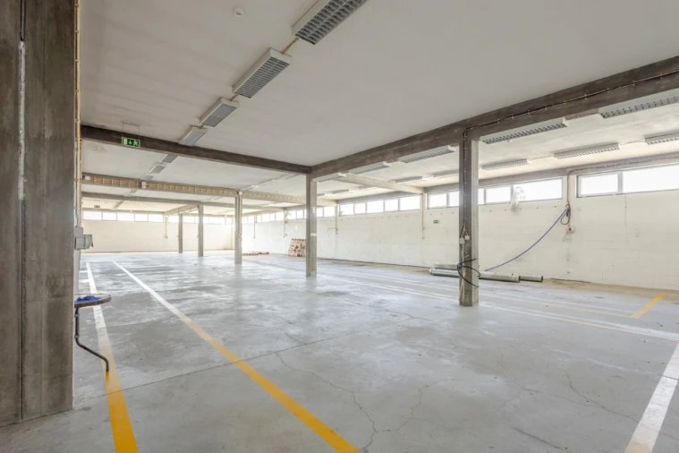 Armazém para Venda em Montemor-O-Velho e Gatões Foto 19