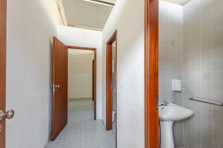 Armazém para Venda em Montemor-O-Velho e Gatões Foto 6