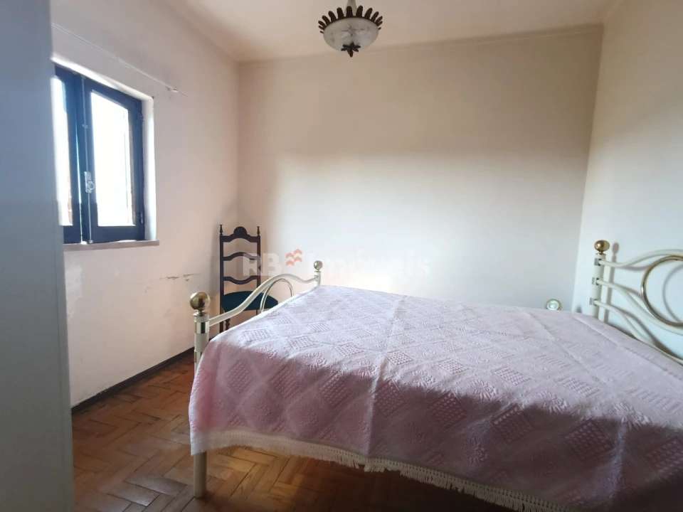 Moradia T3 para Venda em Além da Ribeira e Pedreira Foto 26