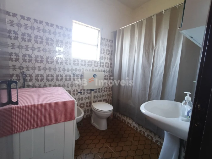 Moradia T3 para Venda em Além da Ribeira e Pedreira Foto 18