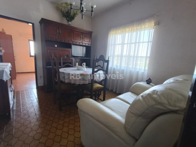 Moradia T3 para Venda em Além da Ribeira e Pedreira Foto 10