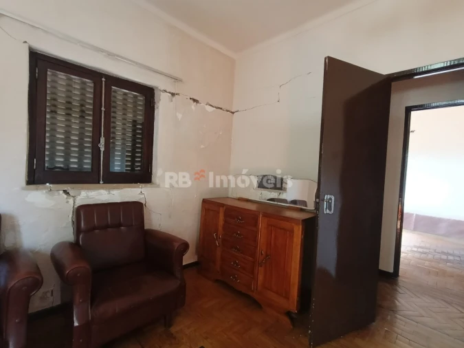 Moradia T3 para Venda em Além da Ribeira e Pedreira Foto 32