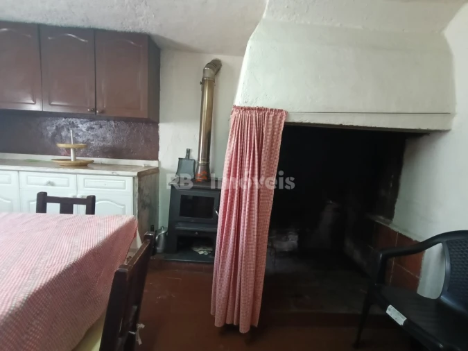 Moradia T3 para Venda em Além da Ribeira e Pedreira Foto 36