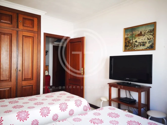 Apartamento T2 para Venda em Quarteira Foto 12