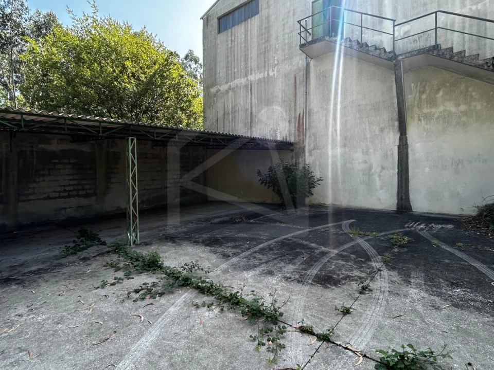 Armazém para Venda em São Martinho da Gandara Foto 13