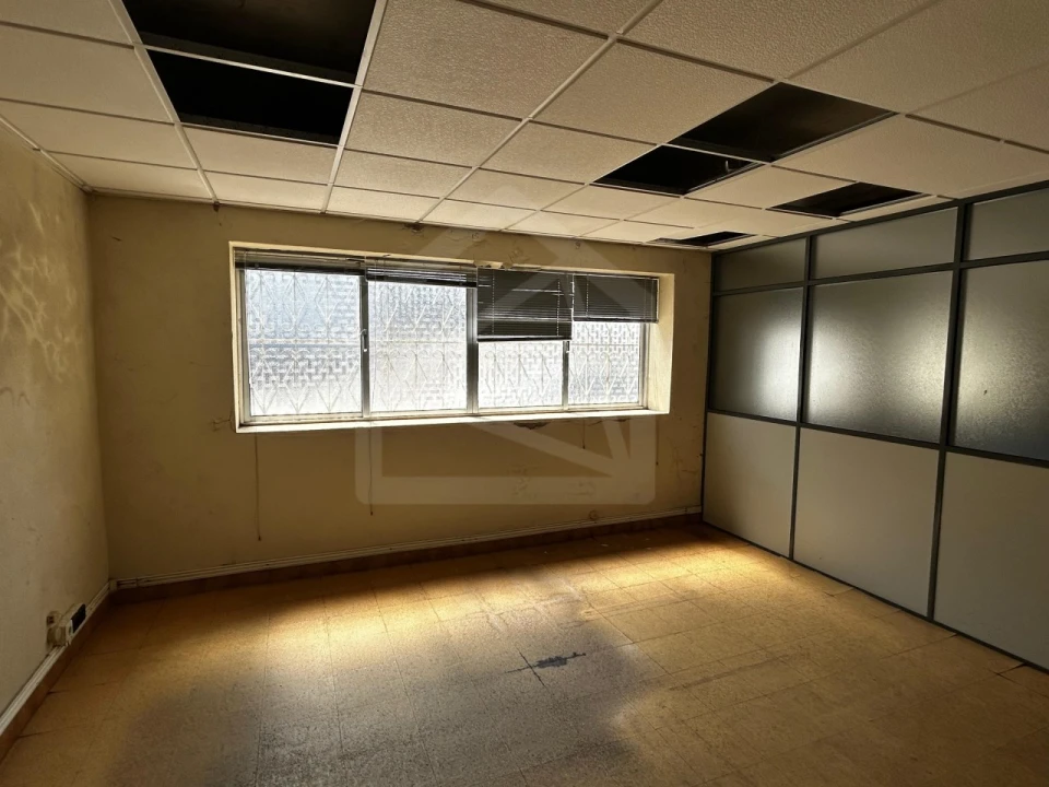 Armazém para Venda em São Martinho da Gandara Foto 17