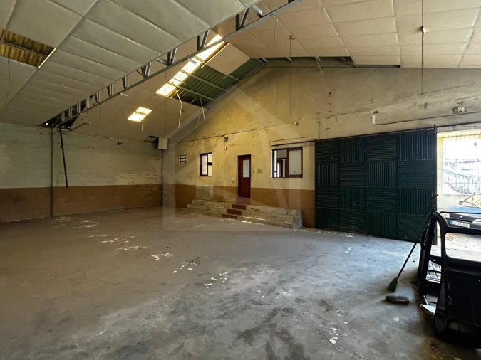 Armazém para Venda em São Martinho da Gandara Foto 14