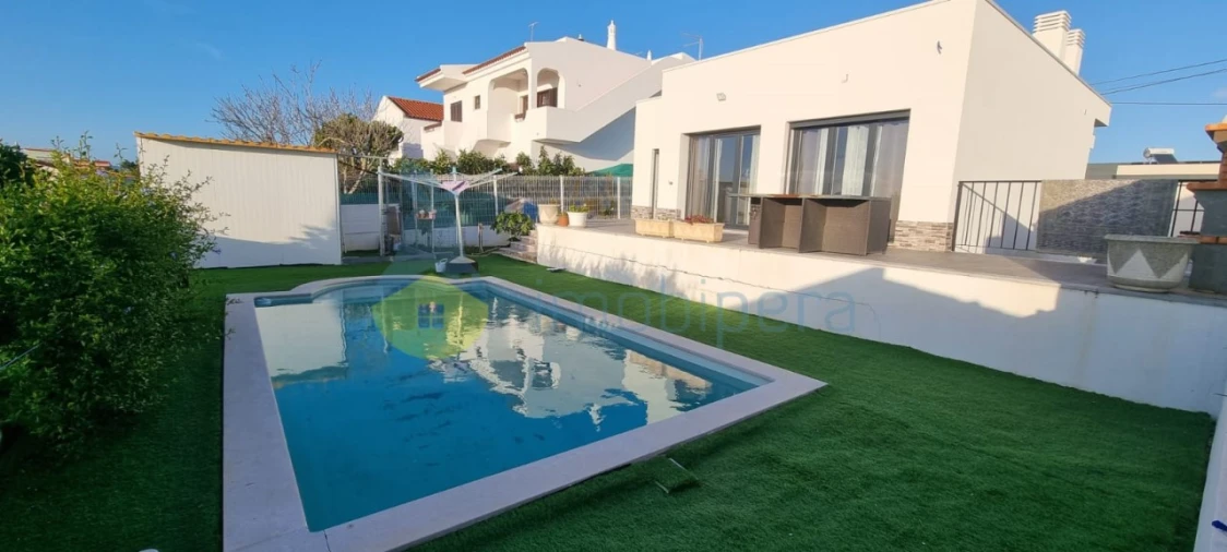 Moradia T3 para Venda em Algoz e Tunes