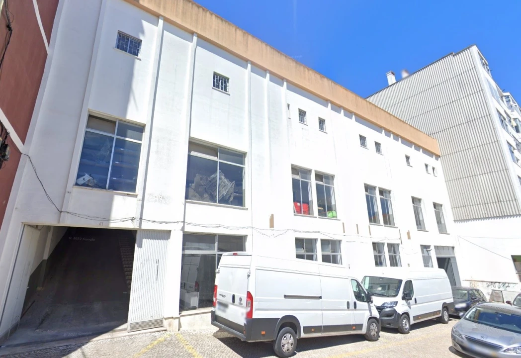 Armazém para Venda em Amora Foto 5