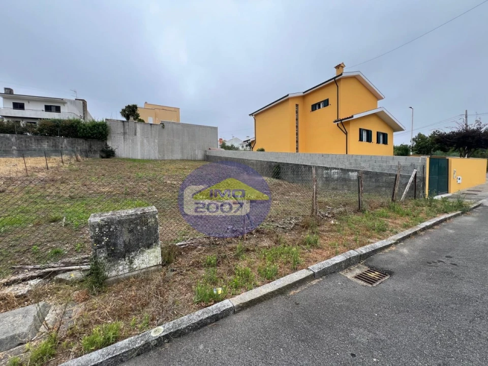 Terreno para Venda em Grijó e Sermonde Foto 11