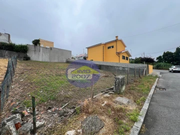 Terreno para Venda em Grijó e Sermonde
