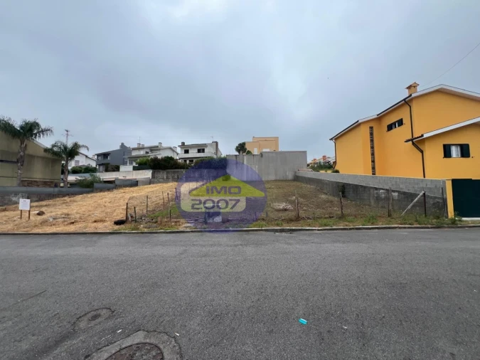 Terreno para Venda em Grijó e Sermonde Foto 7