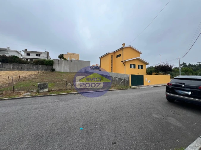 Terreno para Venda em Grijó e Sermonde Foto 8