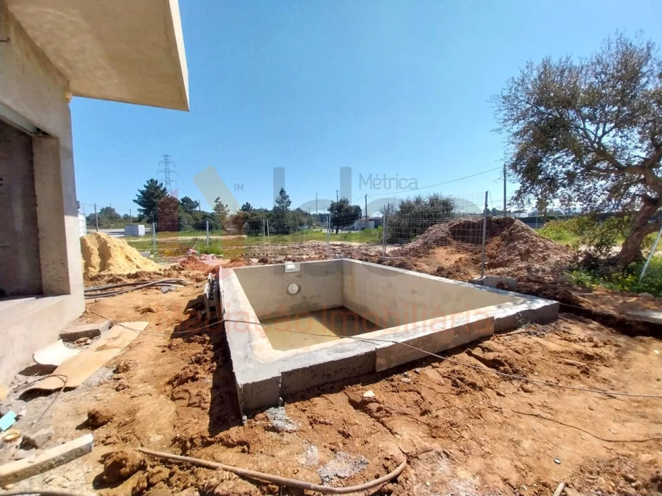 Moradia T4 para Venda em Quinta do Anjo Foto 22