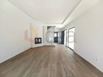 Moradia T4 para Venda em Quinta do Anjo