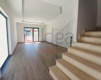 Moradia T4 para Venda em Quinta do Anjo