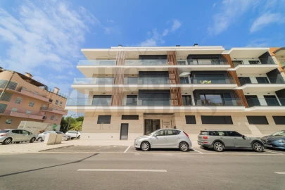 Apartamento T3 para Venda em Costa da Caparica