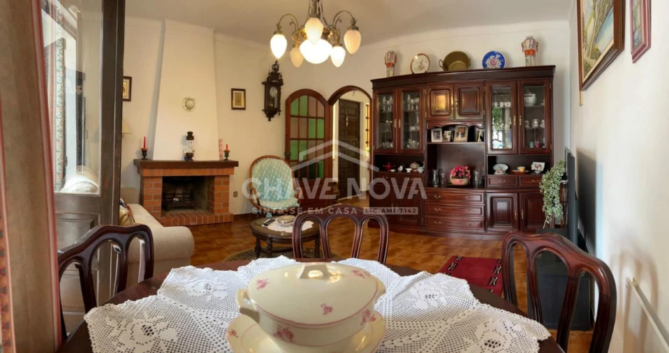 Moradia T4 para Venda em Porto Covo Foto 3