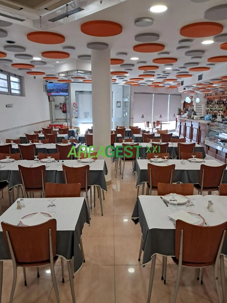 Negócio para Venda em Venda do Pinheiro e Santo Estêvão das Galés Foto 1