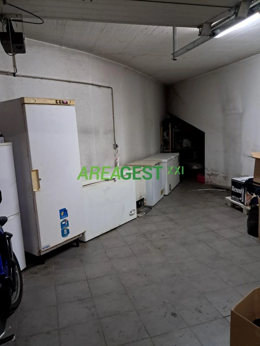 Negócio para Venda em Venda do Pinheiro e Santo Estêvão das Galés Foto 12