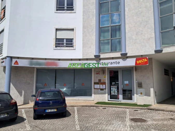 Negócio para Venda em Venda do Pinheiro e Santo Estêvão das Galés Foto 16