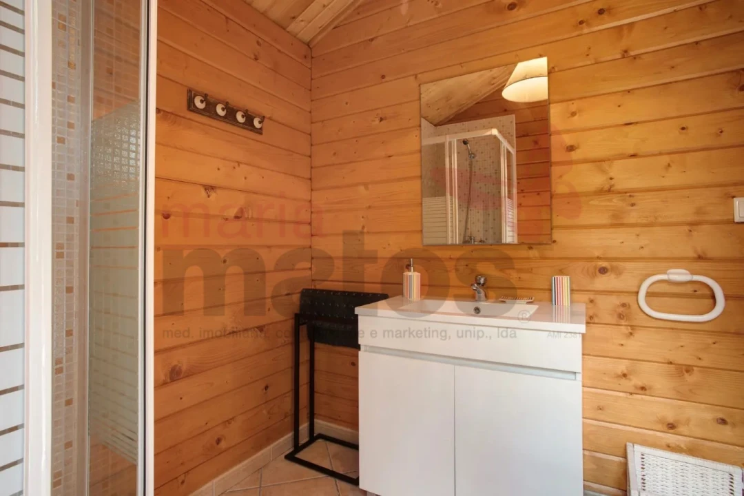 Moradia T1 para Arrendamento férias em Reguengo Grande Foto 15