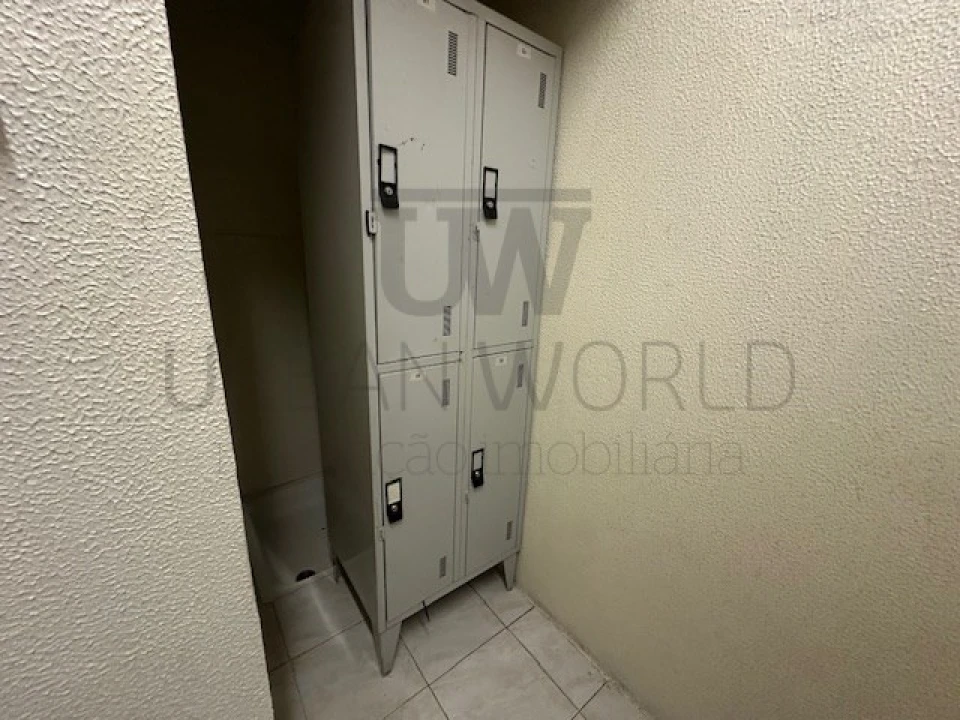 Armazém para Venda em Venda do Pinheiro e Santo Estêvão das Galés Foto 11