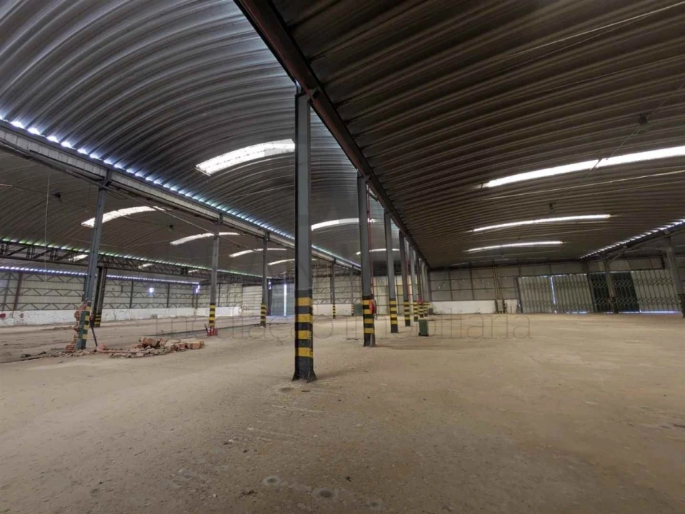 Armazém para Venda em Sado Foto 2