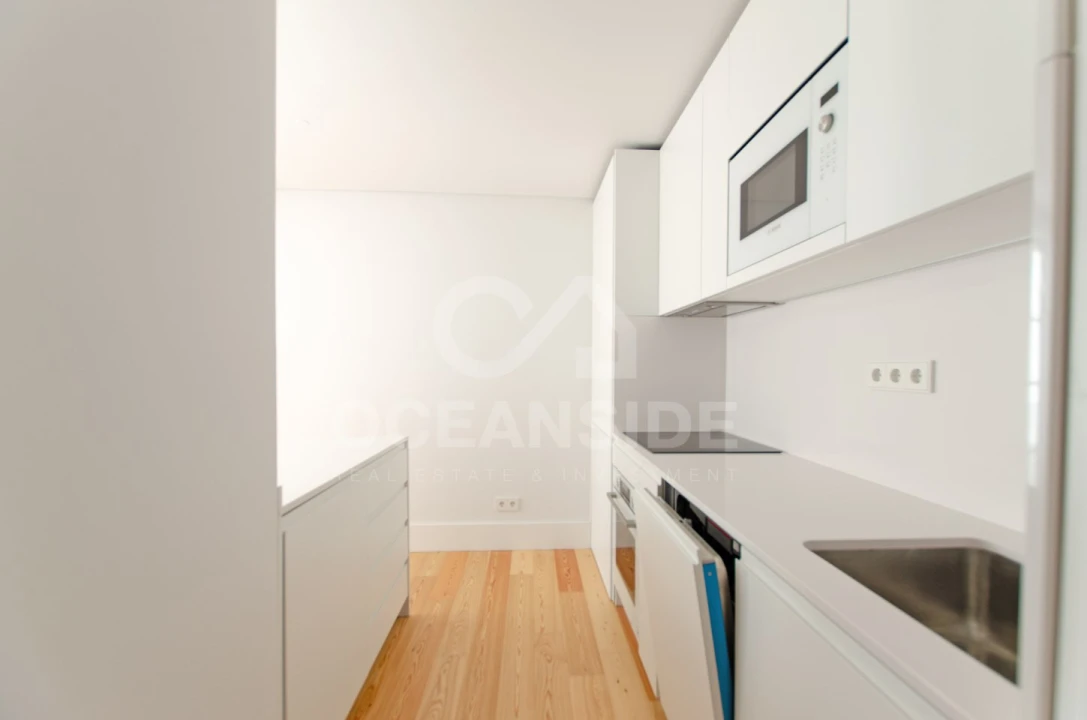 Apartamento T1 para Arrendamento em Santa Maria Maior Foto 6