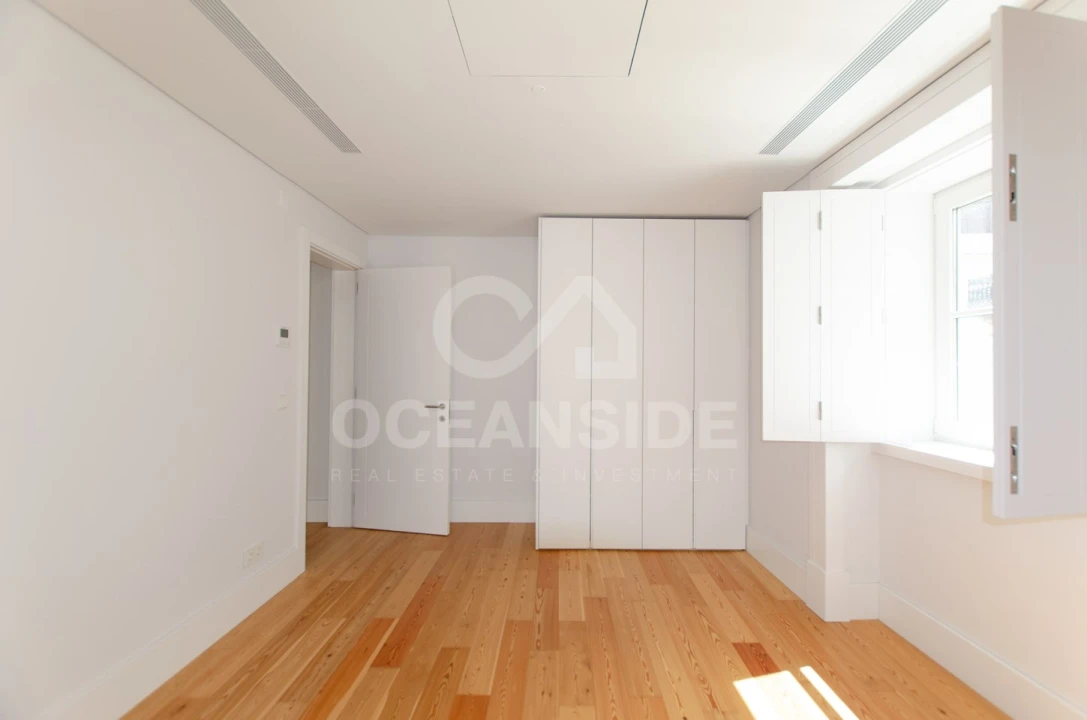 Apartamento T1 para Arrendamento em Santa Maria Maior Foto 10