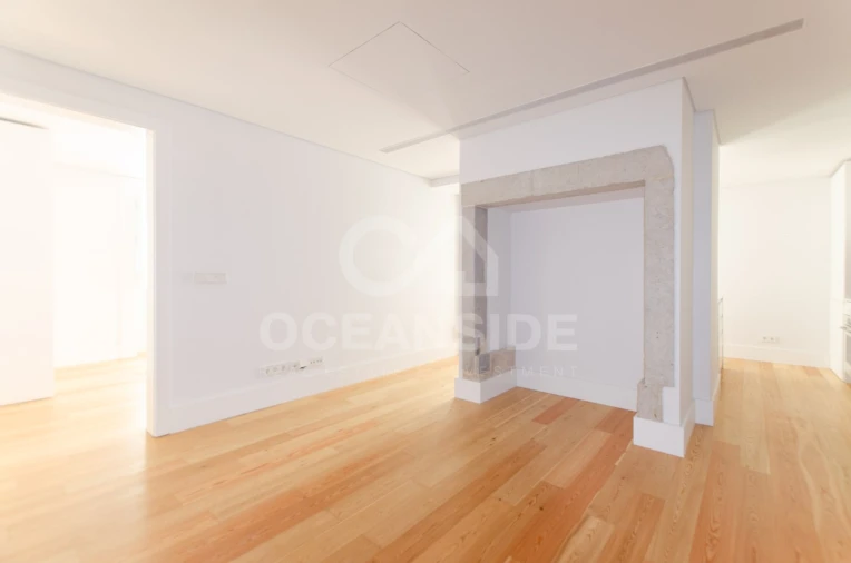 Apartamento T1 para Arrendamento em Santa Maria Maior Foto 8