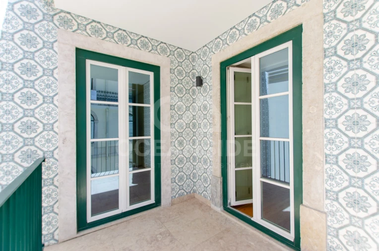 Apartamento T1 para Arrendamento em Santa Maria Maior Foto 14