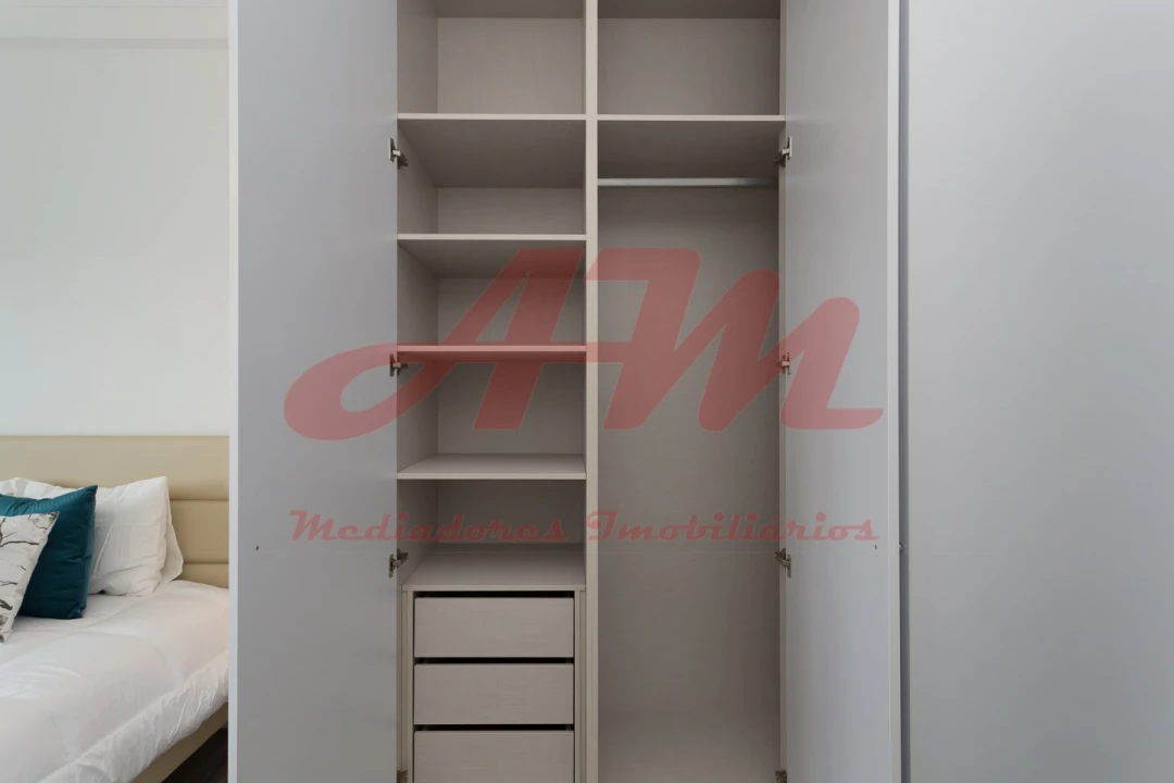 Apartamento T2 para Venda em São Vicente Foto 8