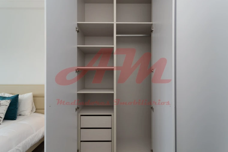 Apartamento T2 para Venda em São Vicente Foto 8