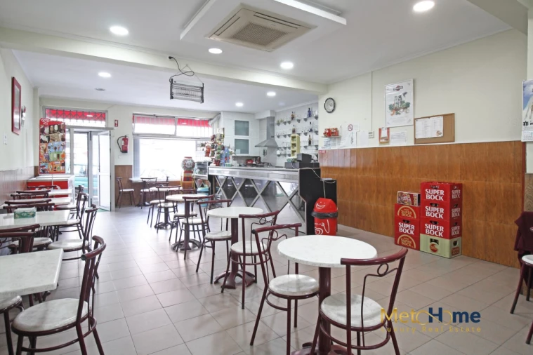 Negócio para Cedência de Quotas em Santa Marinha e São Pedro da Afurada